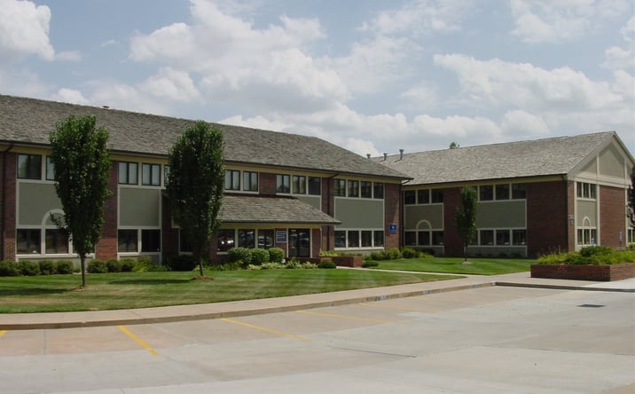 Pictures of Office property located at 2942 SW Wanamaker Dr, Topeka, KS 66614 for lease - image #1