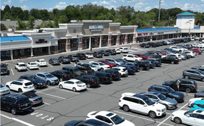Pictures of Retail property located at 365 US-206, Bridgewater, NJ 08807 for lease - image #1