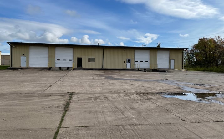 Pictures of Industrial property located at 905 Industrial St, Clute, TX 77531 for lease - image #1