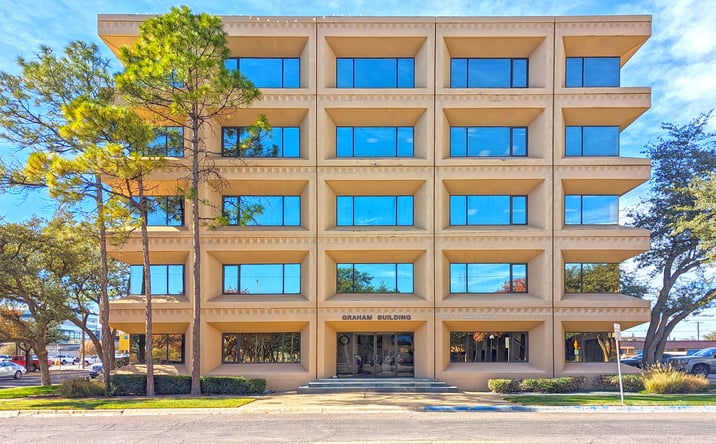 Pictures of Office property located at 601 N Marienfeld St, Midland, TX 79701 for lease - image #1