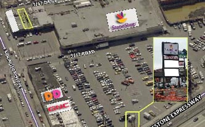 Pictures of Retail property located at 31-18 Farrington Street, Flushing, NY 11354 for lease - image #1