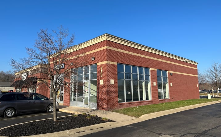 Pictures of Retail property located at 6880 W Main St, Kalamazoo, MI 49009 for lease - image #1