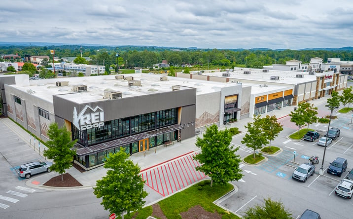 Pictures of Retail property located at 2545 Lifestyle Way, Chattanooga, TN 37421 for lease - image #1