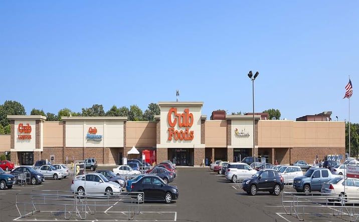 Pictures of Retail property located at 10520 France Ave S, Minneapolis, MN 55431 for lease - image #1