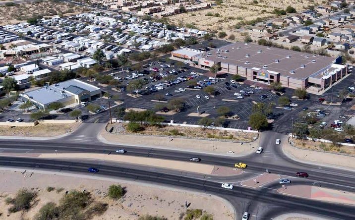 Pictures of Restaurant, Retail, Special Purpose property located at 100 W Duval Mine Rd, Green Valley, AZ 85614 for lease - image #1