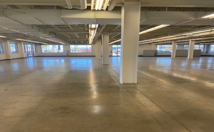 Pictures of Retail, Office, Restaurant property located at 3101 NASA Road 1, Seabrook, TX 77586 for lease - image #1