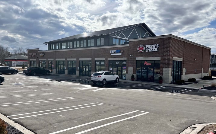Pictures of Retail property located at 3010 S. Adams Road, Auburn Hills, MI 48326 for lease - image #1