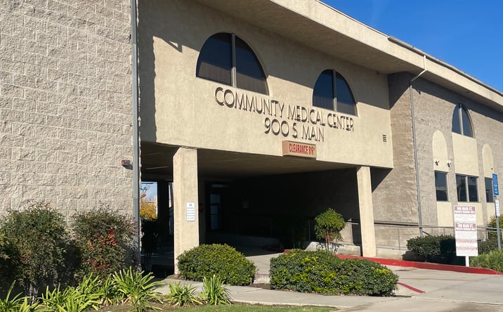 Pictures of Office property located at 900 S Main St, Corona, CA 92882 for lease - image #1
