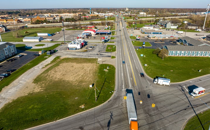 Pictures of Retail, Land, Restaurant property located at 9288 Birch Run Rd, Birch Run, MI 48415 for lease - image #1