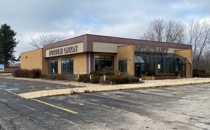 Pictures of Restaurant property located at 13150 W 143rd St, Homer Glen, IL 60491 for lease - image #1