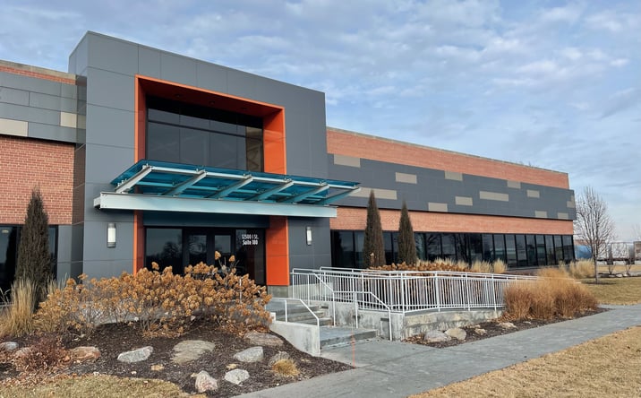 Pictures of Office, Industrial property located at 12500 I St, Omaha, NE 68137 for lease - image #1
