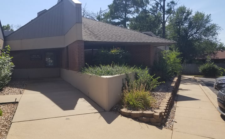Pictures of Office property located at 8811 E Reno Ave, Midwest City, OK 73110 for lease - image #1