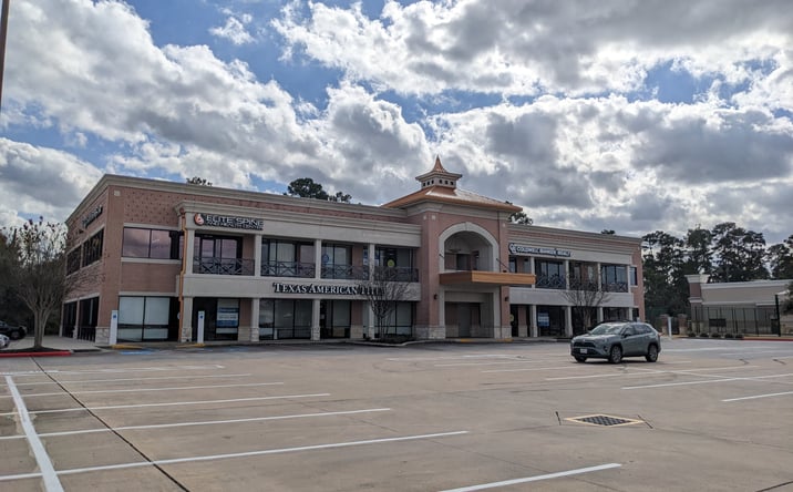 Pictures of Retail, Office property located at 18505 Champion Forest Dr, Spring, TX 77379 for lease - image #1
