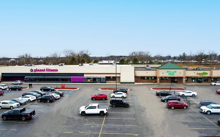 Pictures of Retail property located at 10840 Belleville Rd, Belleville, MI 48111 for lease - image #1