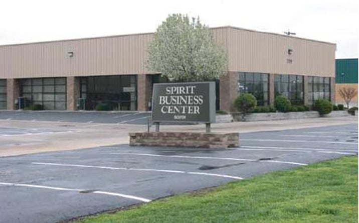 Pictures of Industrial property located at 18102 Chesterfield Airport Rd, Chesterfield, MO 63005 for lease - image #1