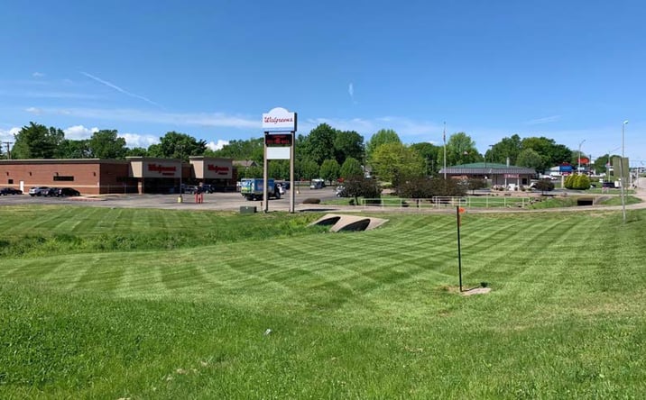 Pictures of Retail property located at 120 E Karsch Blvd, Farmington, MO 63640 for lease - image #1