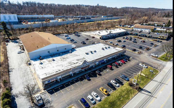 Pictures of Retail, Office, Restaurant property located at 480 Lancaster Ave, Malvern, PA 19355 for lease - image #1