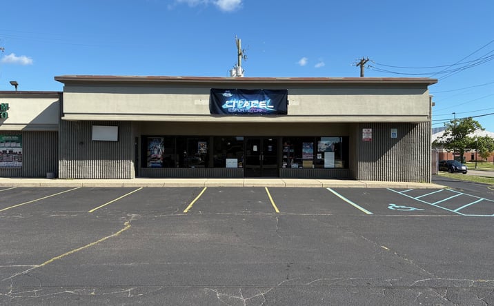 Pictures of Retail property located at 320 Eureka Ave, Wyandotte, MI 48192 for lease - image #1