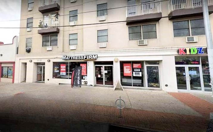 Pictures of Retail, Office, Restaurant property located at 35-38 Junction Blvd, Jackson Heights, NY 11368 for lease - image #1