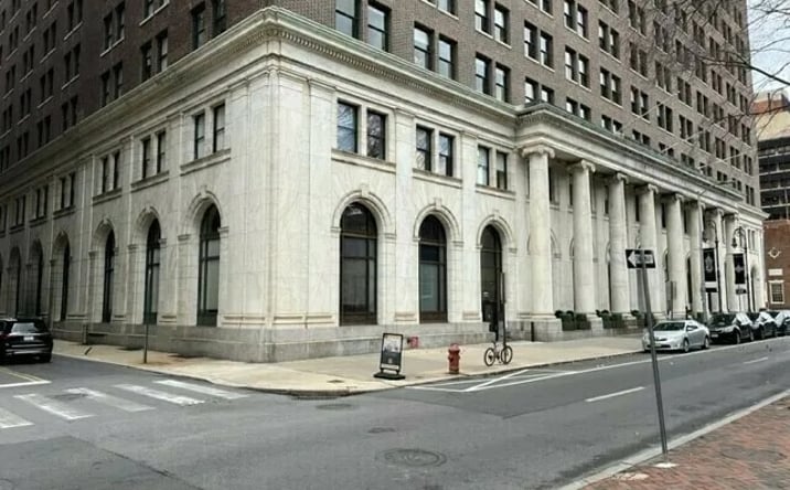 Pictures of Retail property located at 150 South Independence Mall West, Philadelphia, PA 19106 for lease - image #1