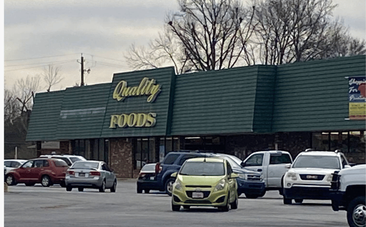 Pictures of Retail property located at 108 Benson St, Hartwell, GA 30643 for lease - image #1