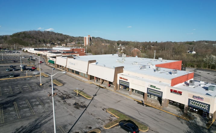 Pictures of Retail property located at 4434 N Broadway, Knoxville, TN 37917 for lease - image #1