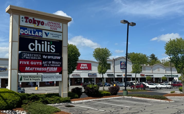 Pictures of Retail property located at 291 S Broadway, Salem, NH 03079 for lease - image #1