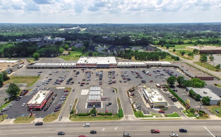 Pictures of Retail, Restaurant property located at 115 Russell Pkwy, Warner Robins, GA 31088 for lease - image #1