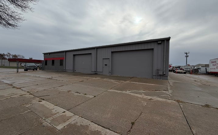 Pictures of Industrial property located at 4438 S 139th St, Omaha, NE 68137 for lease - image #1