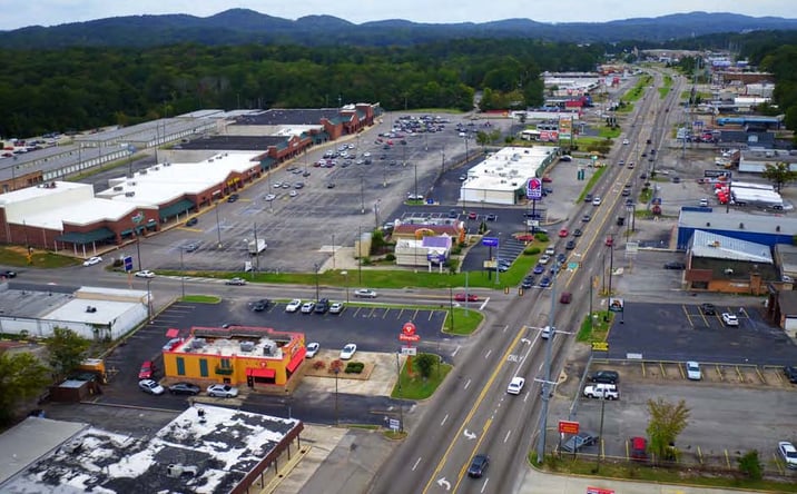 Pictures of Retail property located at 1671 Center Point Pkwy, Center Point, AL 35215 for lease - image #1