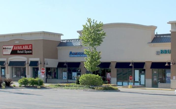 Pictures of Retail property located at 7600 Roosevelt Rd, Oak Park, IL 60304 for lease - image #1