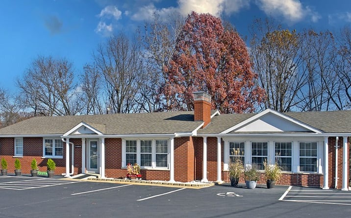 Pictures of Office property located at 3214 N Illinois St, Belleville, IL 62226 for lease - image #1