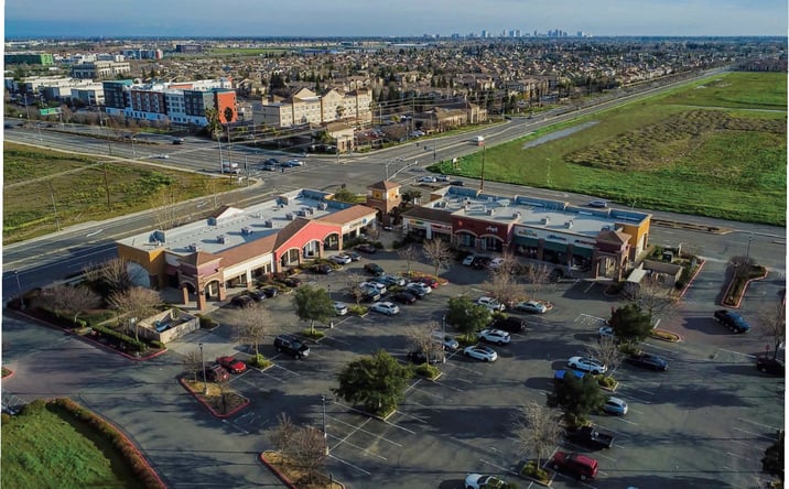 Pictures of Retail, Office, Restaurant property located at 3501 Del Paso Road, Sacramento, CA 95835 for lease - image #1