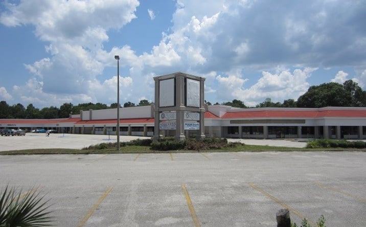 Pictures of Retail, Restaurant, Special Purpose property located at 7900 103rd St, Jacksonville, FL 32210 for lease - image #1