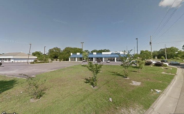 Pictures of Retail property located at 6941 Bellingrath Rd, Theodore, AL 36582 for lease - image #1