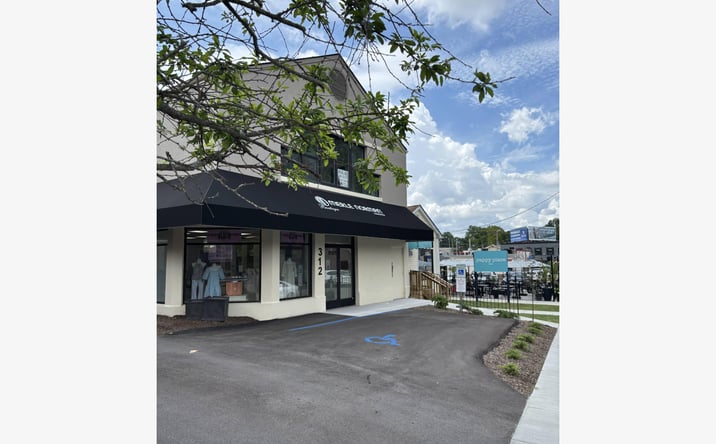 Pictures of Retail, Office, Special Purpose property located at 312 S Ashland Ave, Lexington, KY 40502 for lease - image #1