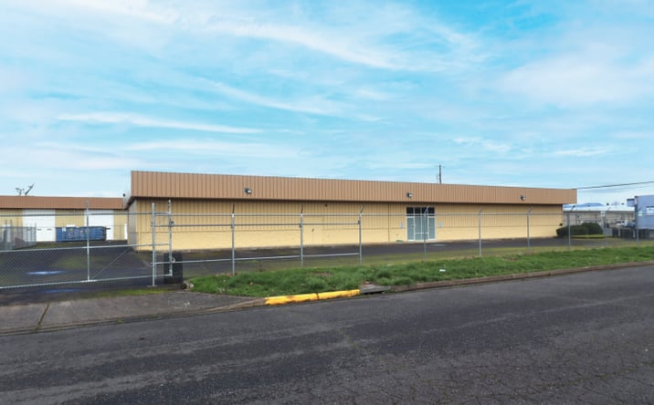 Pictures of Industrial property located at 960 Conger St, Eugene, OR 97402 for lease - image #1