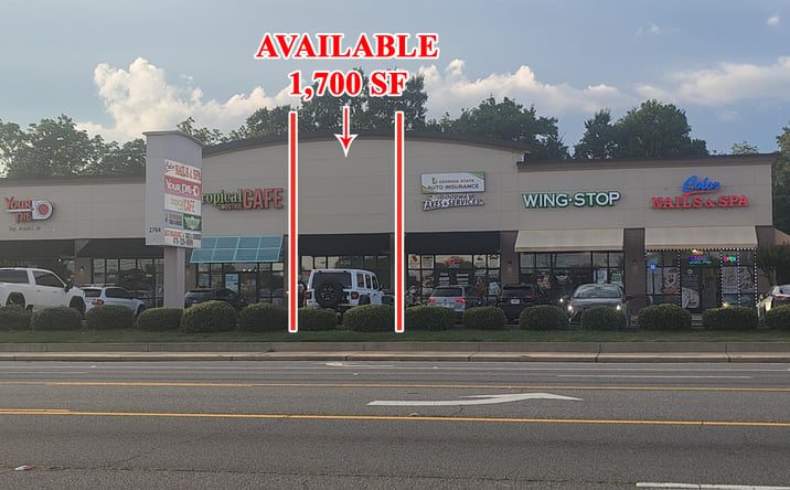 Pictures of Retail property located at 2764 Watson Blvd, Centerville, GA 31028 for lease - image #1