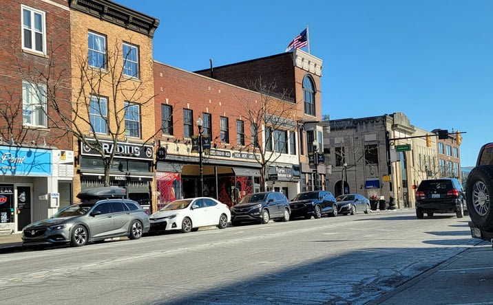 Pictures of Office property located at 17-19 E Lincolnway, Valparaiso, IN 46383 for lease - image #1
