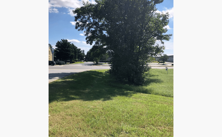 Pictures of Retail, Land, Special Purpose property located at 20935 Potomac View Rd, Sterling, VA 20165 for lease - image #1