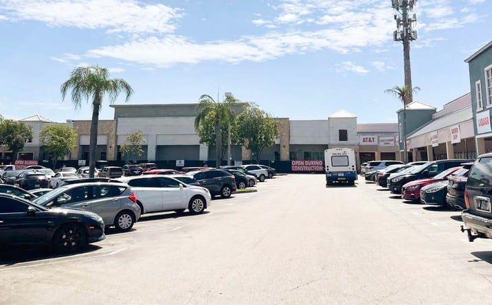 Pictures of Retail property located at 20425 Old Cutler Road, Quail Heights, FL 33189 for lease - image #1