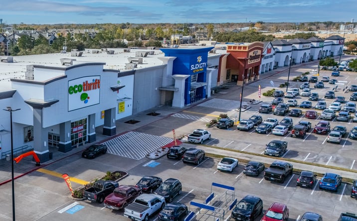 Pictures of Retail, Restaurant property located at 17355 Tomball Pkwy, Houston, TX 77064 for lease - image #1