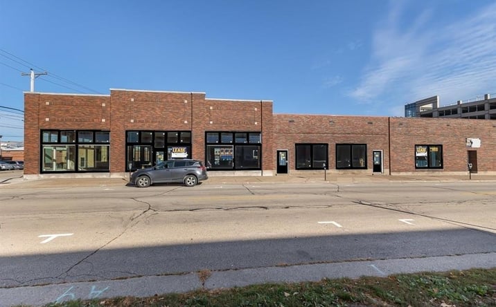 Pictures of Retail, Office, Special Purpose property located at 1044 Iowa St, Dubuque, IA 52001 for lease - image #1