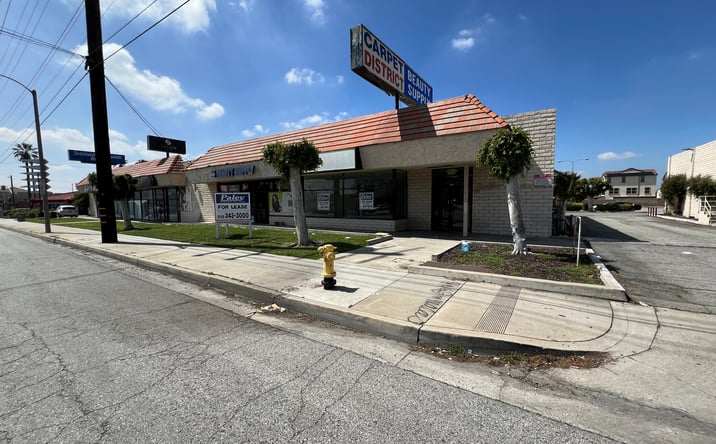 Pictures of Retail property located at 533 N Azusa Ave, Covina, CA 91722 for lease - image #1