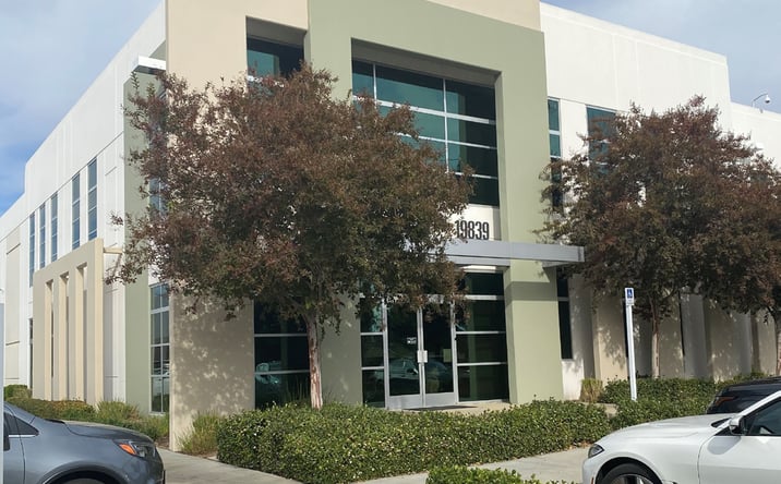 Pictures of Retail, Office property located at 19839 Nordhoff St, Los Angeles, CA 91324 for lease - image #1