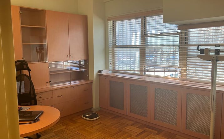 Pictures of Office property located at 30 W 60th St, New York, NY 10023 for lease - image #1