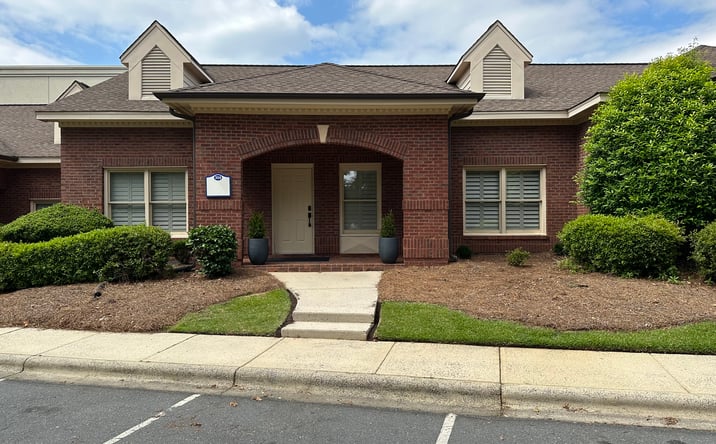 Pictures of Office property located at 6406 Carmel Rd, Charlotte, NC 28226 for lease - image #1