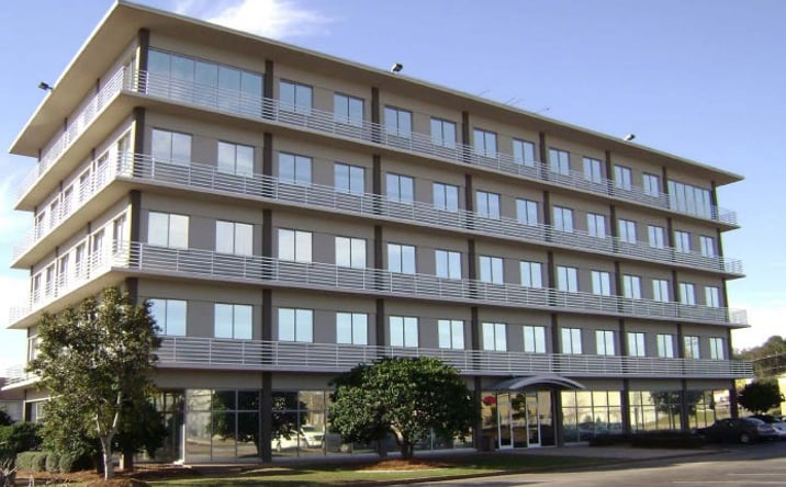 Pictures of Office property located at 3929 Airport Blvd, Mobile, AL 36609 for lease - image #1