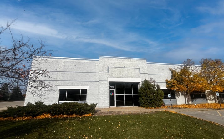 Pictures of Industrial property located at 400 Bell Ct, Oak Creek, WI 53154 for lease - image #1