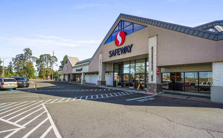 Pictures of Retail property located at 3380 Lancaster Dr NE, Salem, OR 97303 for lease - image #1